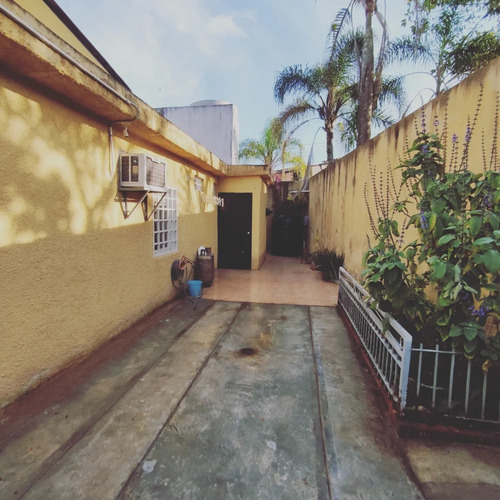 Imagen 7 de 14 de Segura, Bella Y Confortable Town House En Llano Alto