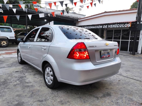 Imagen 5 de 8 de Chevrolet Aveo