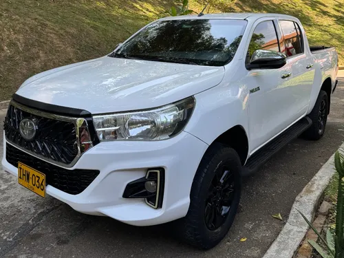Toyota Hilux 2.4l