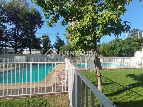 Departamento En Venta De 2 Dorm. En San Miguel