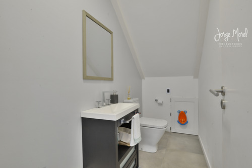 Casa Laguna #200-300 - San Sebastian - Area 5 - 240m2 #id 1047