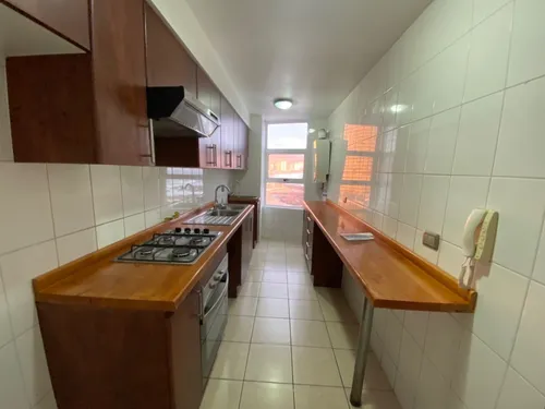 Se Arrienda Depto En Edificio Punta Cavancha.