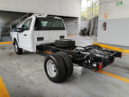 Ford F-350 Xl 7.3l 16v V8, Automática 10 Vel