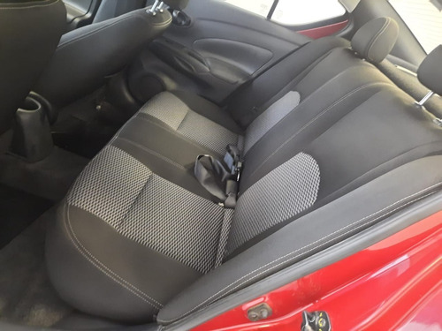 Nissan Versa Sense Pure Drive F3 At 2018 43.900 Km. Bordó