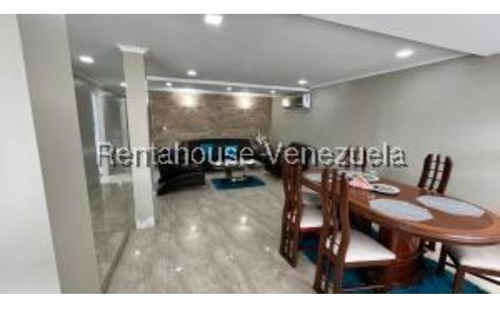 #25-18264 Espectacular Casa En Campo Claro