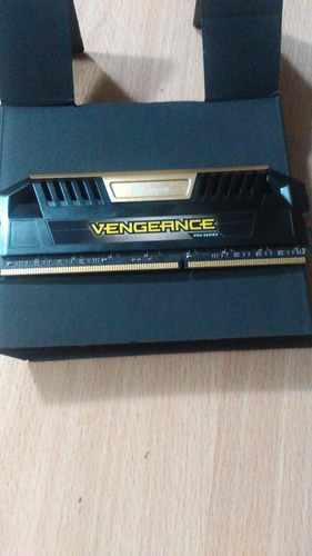 Memoria Ram 16gb2x8 Vengeance Corsair Serie Pro Muy Poco Uso