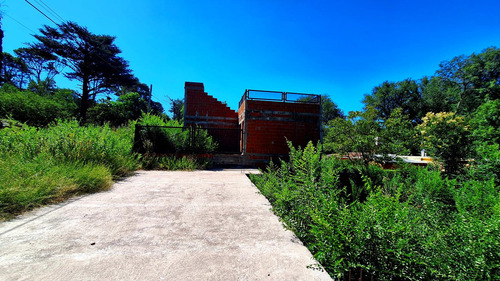 Villa Giardino, Edificacion A Teminar Sobre Calle Los Paraisos