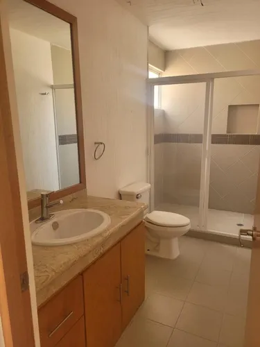 Casa En Renta En Privada Con Alberca En Juriquilla