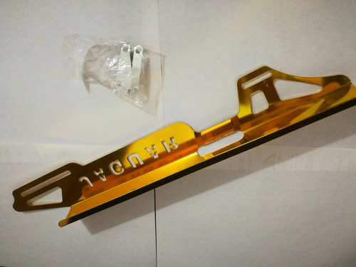 Imagen 2 de 3 de Tapa Cadena Para Moto Jaguar De Aluminio Dorado