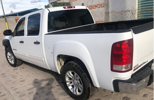 GMC Sierra 5.3 Pickup Crew Cab B 4x4 Mt