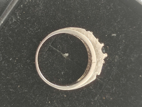 Anillo Plata Paladio Con 3 Zafiros Uno Con Detalle (Usado)