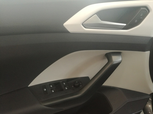 Volkswagen T-cross 1.6 Highline At