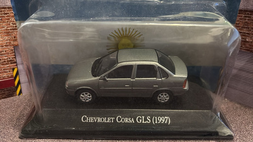 Chevrolet Corsa Gls 1997 Escala 1/43 Plateado (Usado)