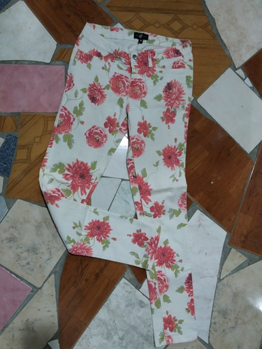 Pantalón De Flores  Dama Talla 9 Oferte Si Esta Segura