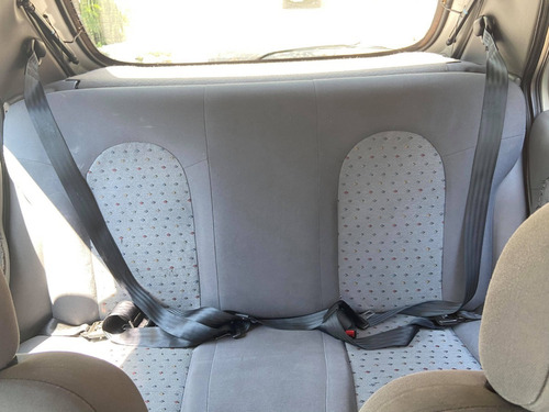 Ford Fiesta Street 1.0 2004 Prata 4 Portas Ar Condicionado