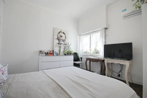 Imagen 8 de 19 de Venta Ph De 2 Ambientes - Muy Buen Estado - Frente - Luminoso - Sin Expensas - Monte Castro