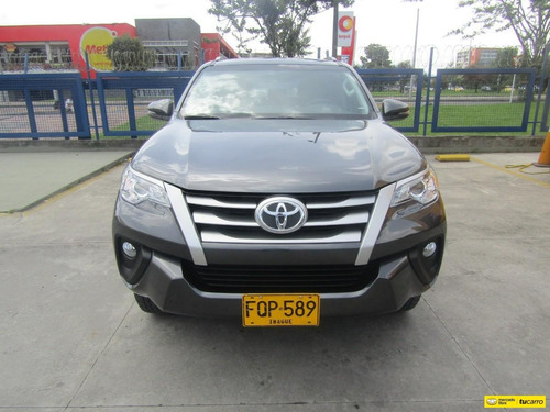 Toyota Fortuner 2.4l Street Tp 2400 Cc 4*2