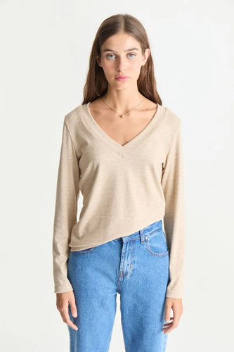Remera V Neck . Desiderata