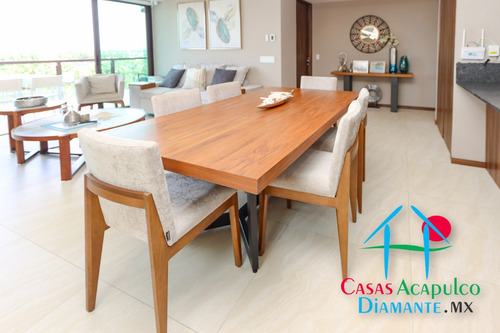 Cad La Isla Emerald L7. Con Las Mejores Amenidades. Terraza Con Vista Parcial Al Mar
