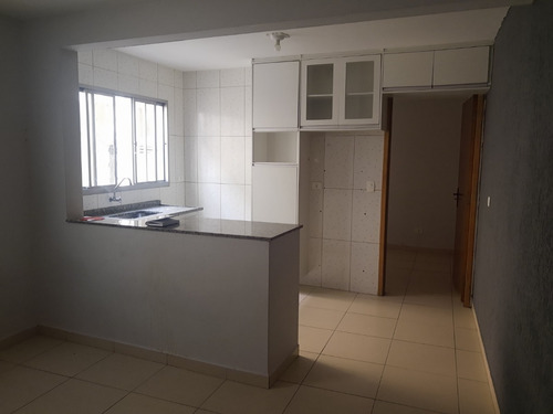 Imagem 28 de 30 de Alugo Casa Com Dois Dormitórios Capão Redondo ( Vi660 )