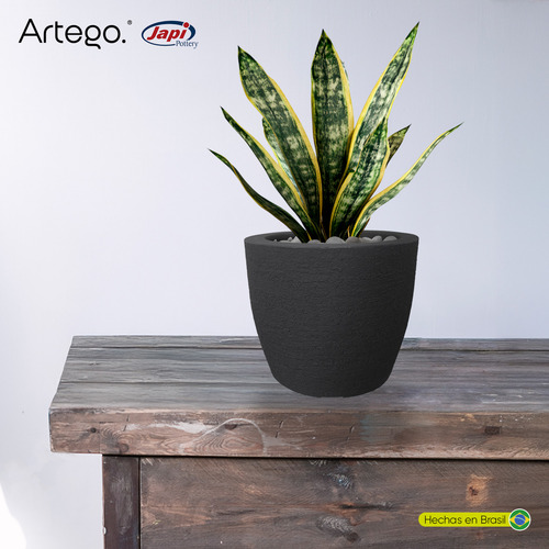 Maceta Moderna Para Exteriores Compacta De 20 Cm De Alto Deep Color Negro Lead De Polietileno Ultra Ligera Artego Japi Hecho En Brasil