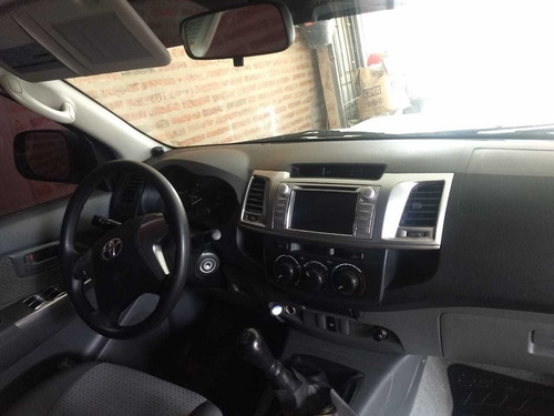 Toyota Hilux 3.0 Cd Sr 171cv 4x2 - B3 2015