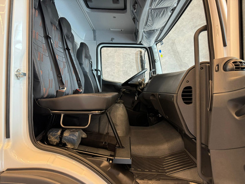 Caminhão Mb Atego 1719 4x2 2025 Guindauto Munck Argos 20t