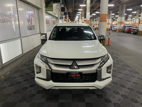 Mitsubishi L200 2.4 GLX 4x2 Mt