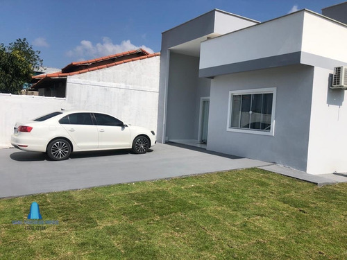 Imagem 2 de 10 de Casa A Venda No Bairro Macabu Em Araruama - Rj. - 939-1