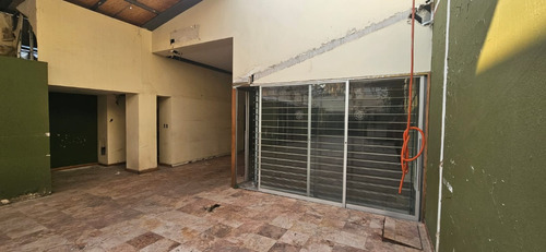 En Renta Local Comercial En Av México, Guadalajara, Jalisco. A. C.
