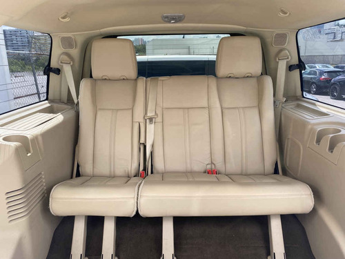 Imagen 12 de 15 de Lincoln Navigator 2015 5p Reserve V6/3.5/t Aut 4x4