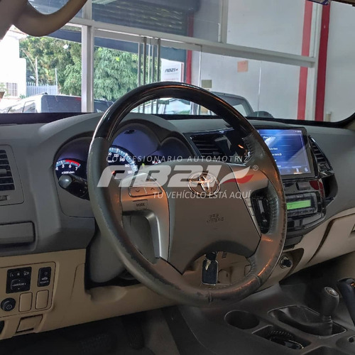 Toyota Fortuner Blindada