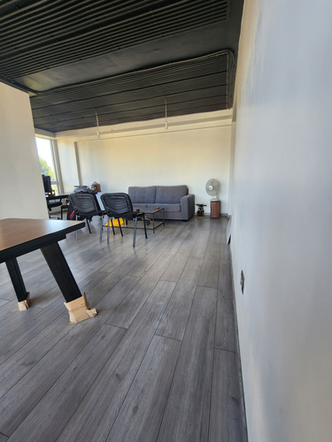 Arriendo De Oficinas A Pasos De Avda Alemania