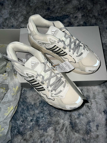 Tenis adidas X Bad Bunny Response Cl Talla 6.5mx