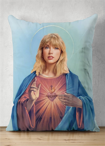 Almohadon Taylor Swift Estampira Virgen Santa San Taylor Arg