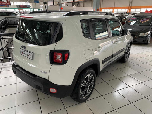 Imagem 5 de 11 de Jeep Renegade 2018 1.8 Longitude Flex Aut. 5p