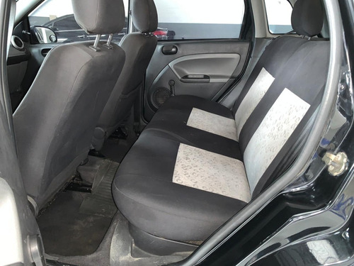 Imagem 9 de 12 de Ford Fiesta 1.0 2010