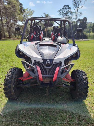 Can-am Maverick X2 1000r - 4 Lugares