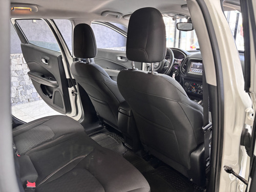 Jeep Compass 2.4 Sport