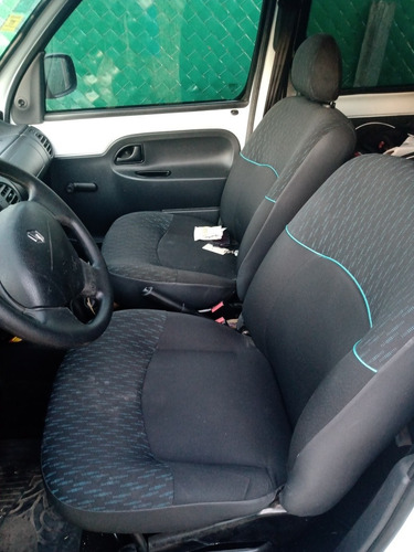 Renault Kangoo 1.6 Furgon Ph3 Confort 5as Lc 2015