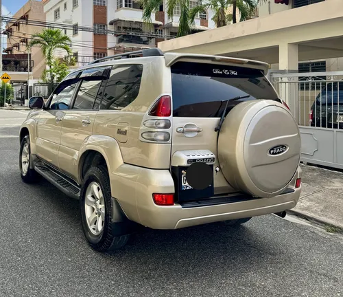 Toyota Land Cruiser Prado Vx