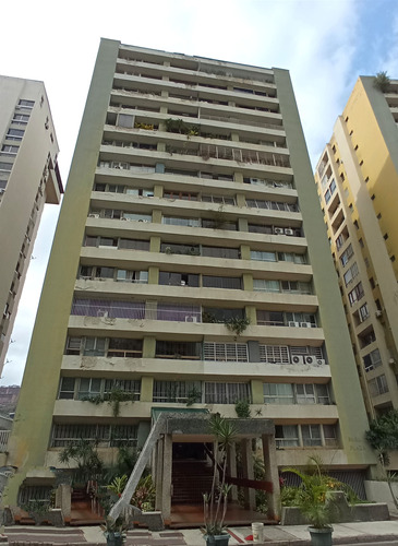 Se Vende Apartamento 142m2 3h+s/3b/1pe Santa Fe Norte