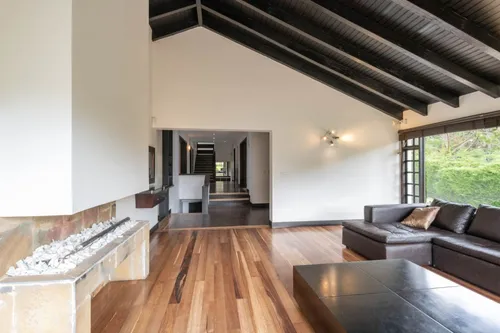 Casa En Venta En La Calera. Cod V12135