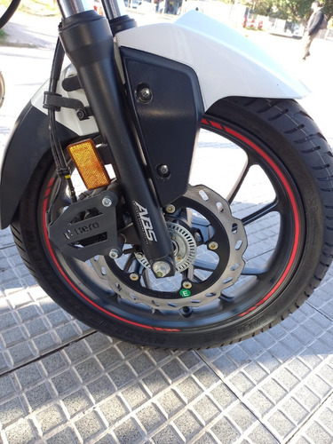 Imagen 5 de 9 de Hero 160