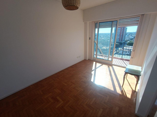 Venta - Departamento - 2 Ambientes - Balcon - Luminoso - Vis