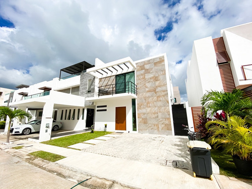 Casa En Aqua Residencial Cancún Extraordinaria