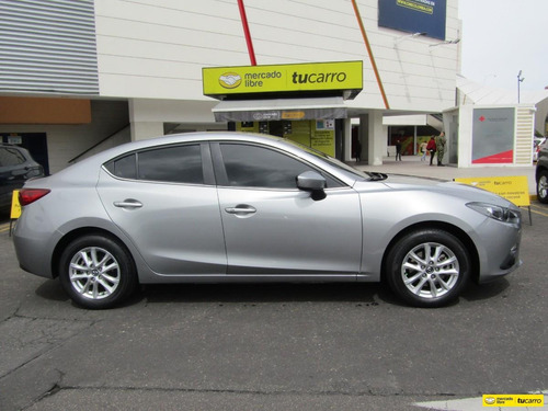 Mazda 3 2.0 Touring