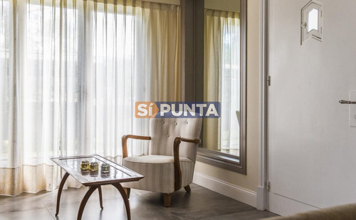 Imagen 12 de 24 de Casa En Venta En Punta Del Este