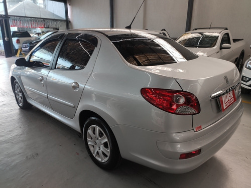 Imagem 9 de 12 de Peugeot 207 Passion 2013 1.4 Xr Flex 4p