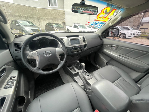 Toyota Hilux CD SRV D4-D 4x4 3.0 TDI Diesel Aut